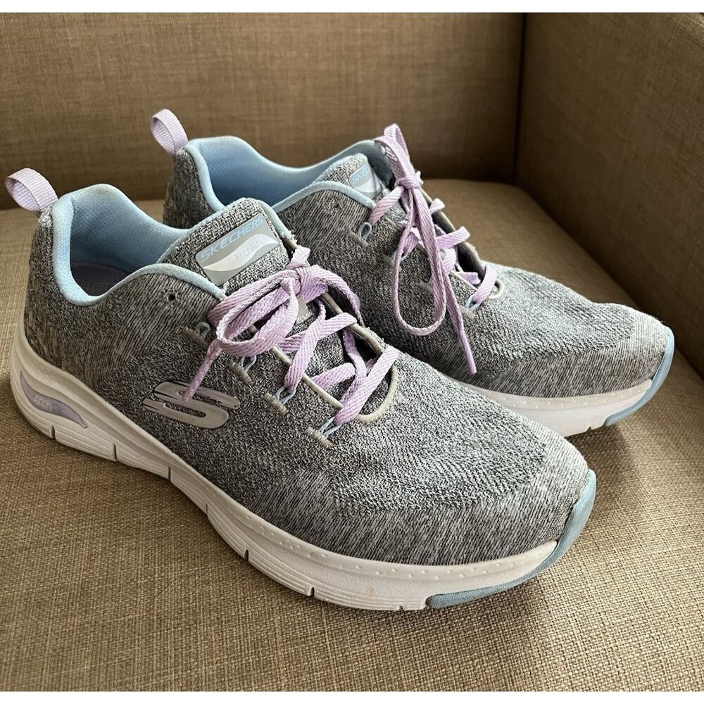 Skechers Arch Fit Shoe Women's Size 9.5 Running Walking Gray Blue Purple